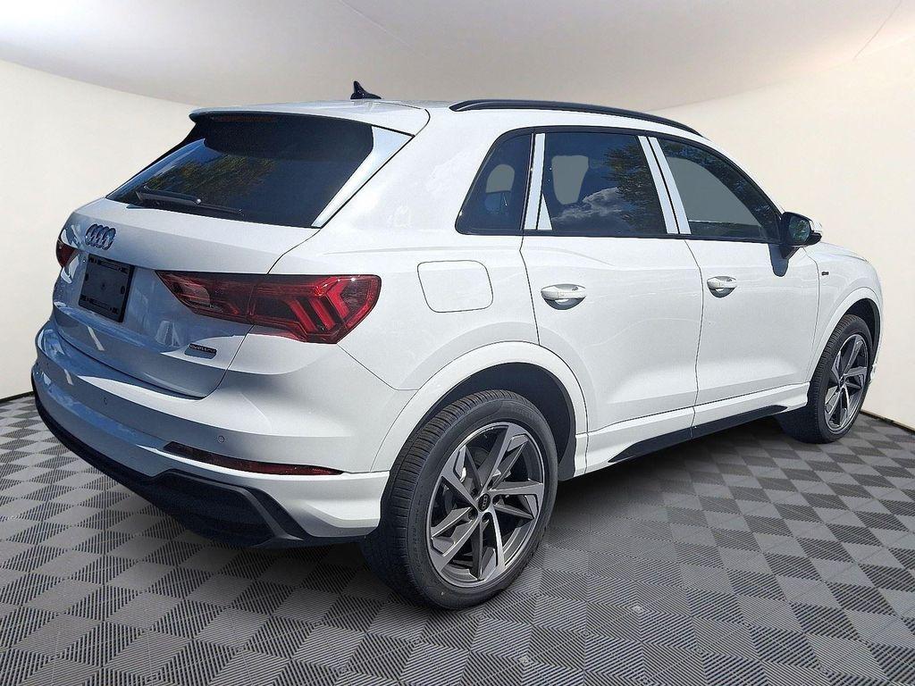 new 2025 Audi Q3 car, priced at $42,465