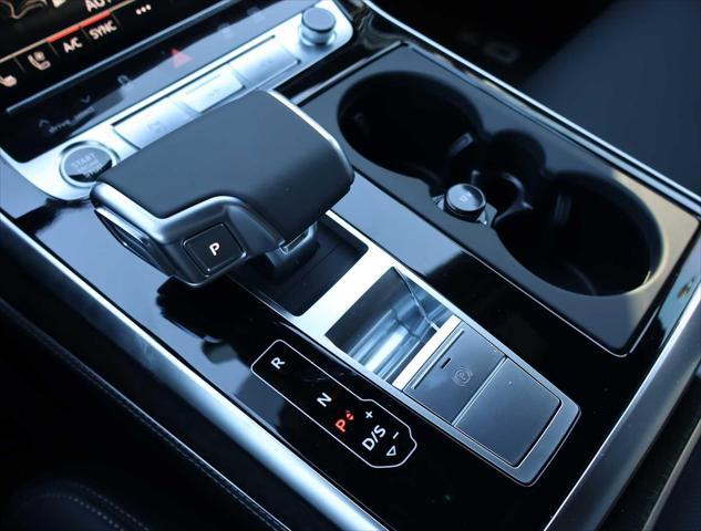 new 2025 Audi Q7 car, priced at $87,855