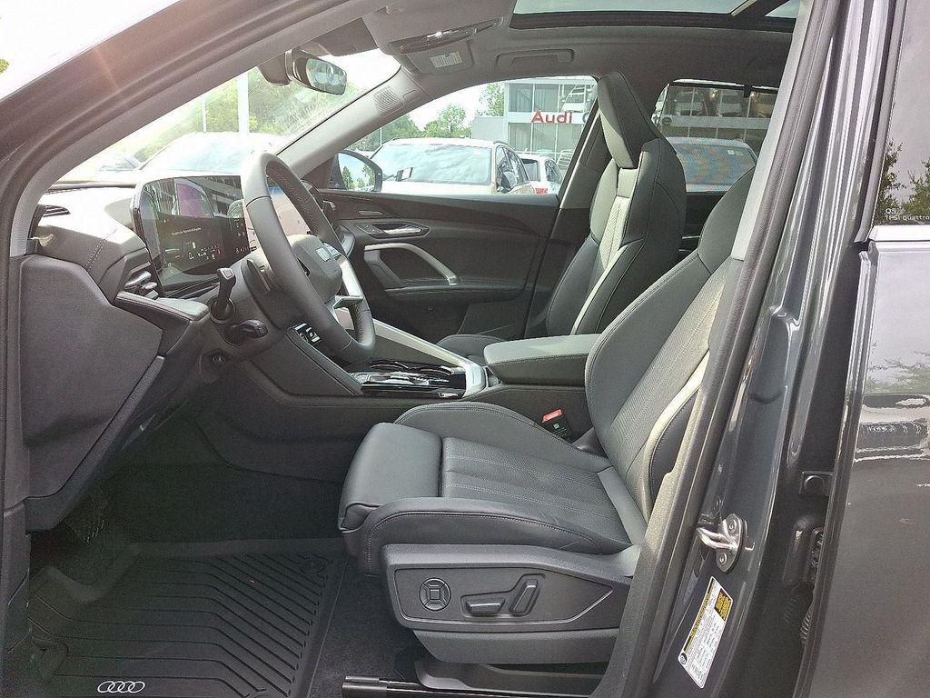 new 2025 Audi Q5 car, priced at $61,300