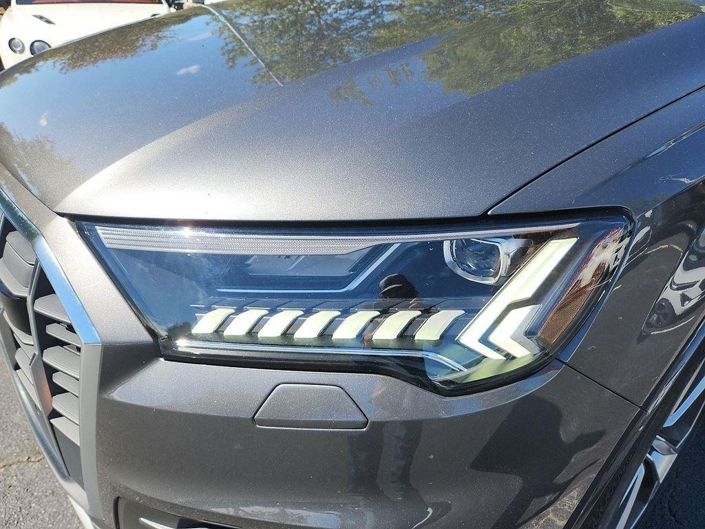 used 2023 Audi Q7 car, priced at $38,215