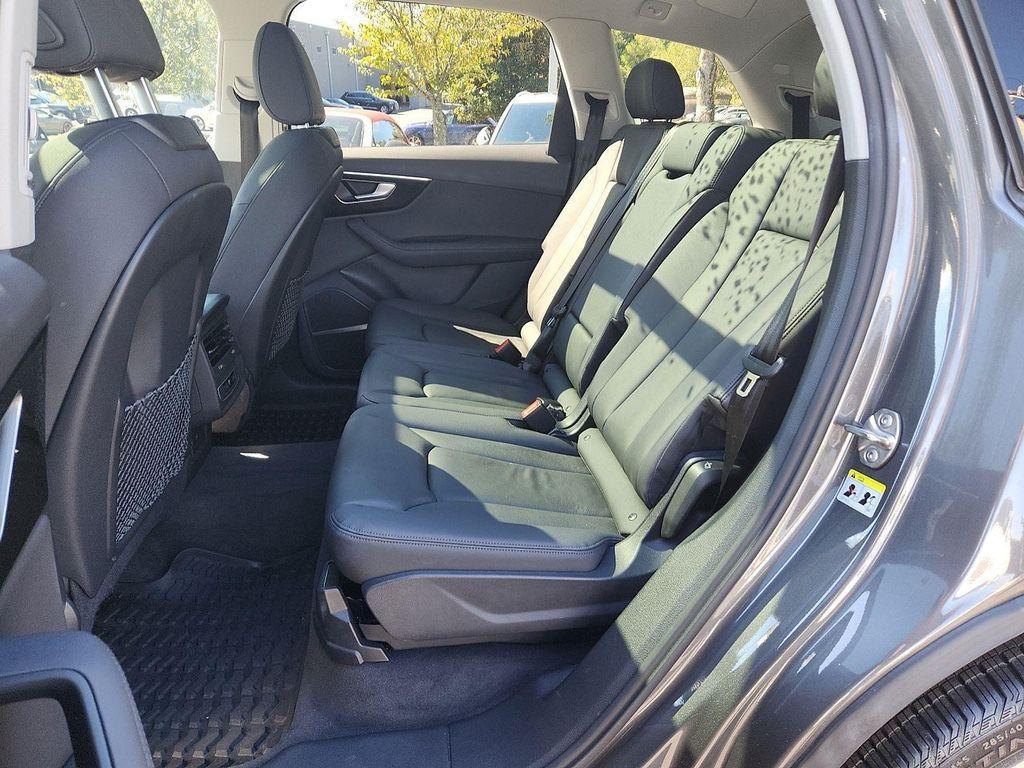 used 2023 Audi Q7 car, priced at $38,215