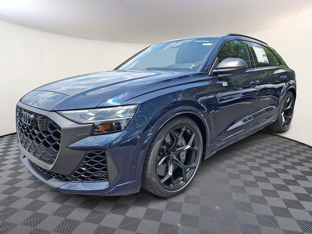 new 2025 Audi RS Q8 car, priced at $160,440