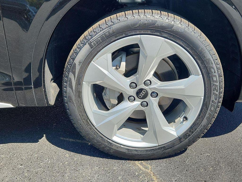 used 2024 Audi Q5 car, priced at $49,987