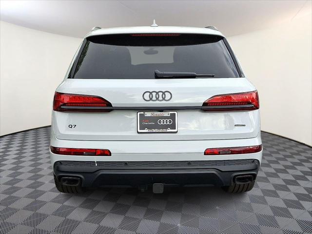 new 2025 Audi Q7 car, priced at $83,675