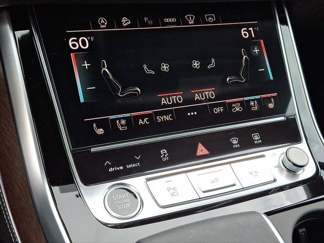 new 2025 Audi Q7 car, priced at $83,675
