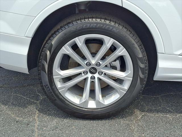 used 2025 Audi Q7 car, priced at $59,397