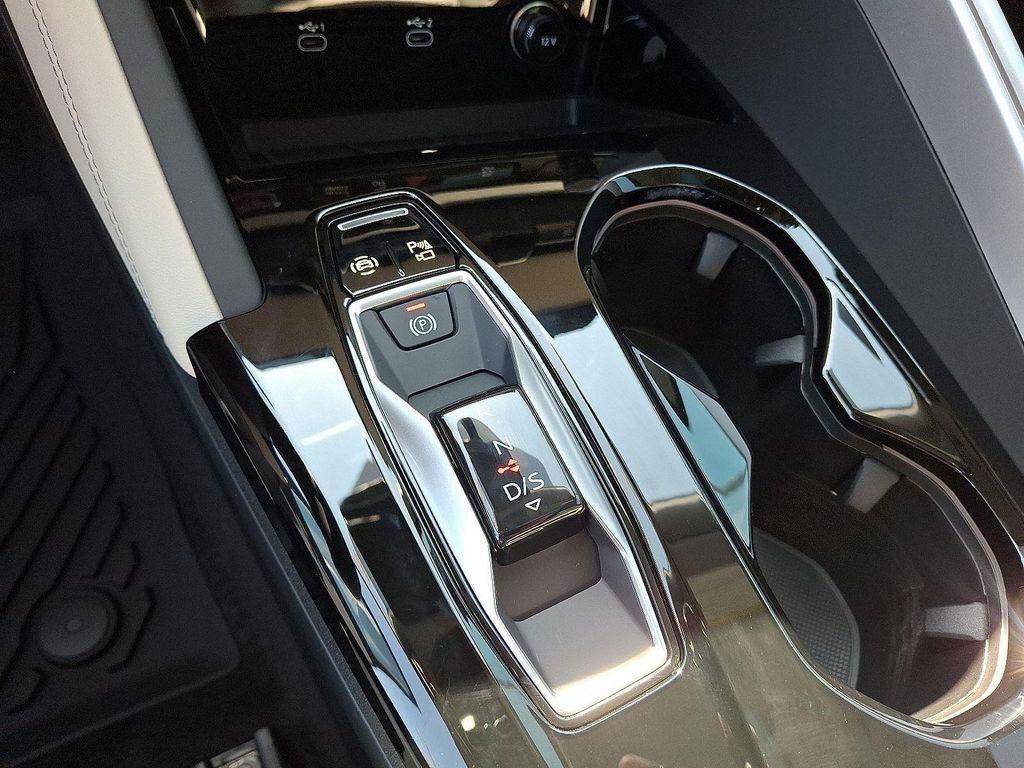 new 2025 Audi Q5 car, priced at $60,350
