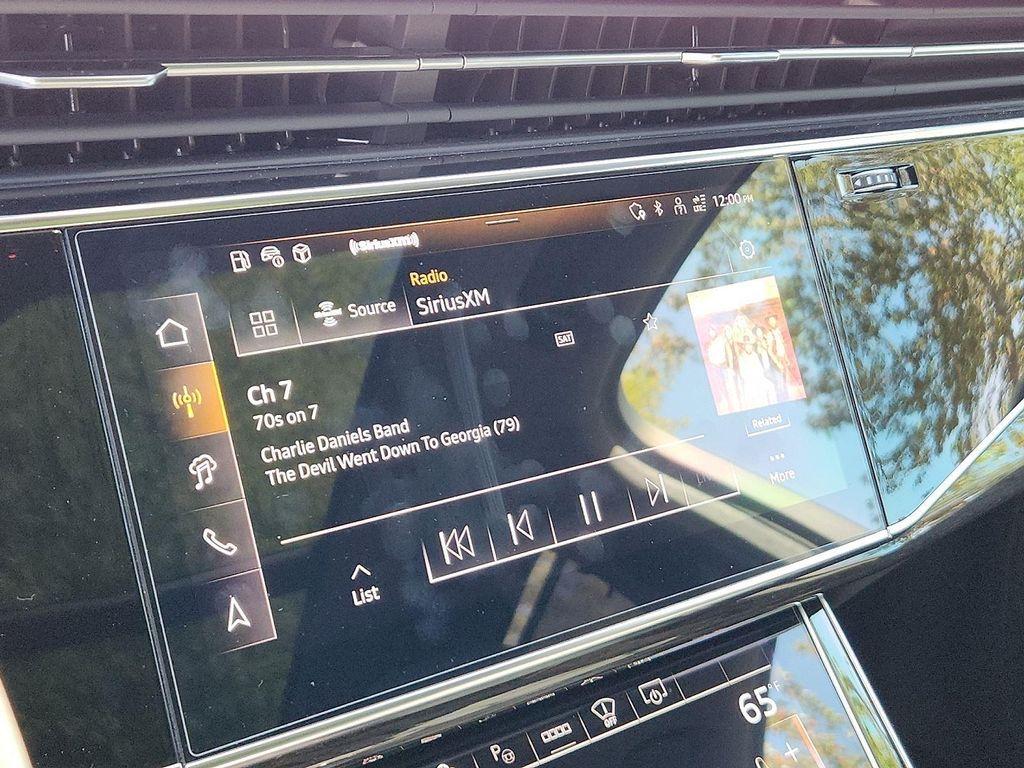 used 2025 Audi Q7 car, priced at $68,987