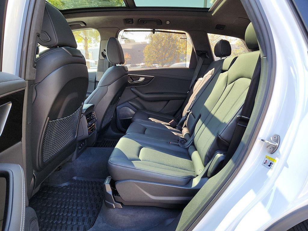 used 2025 Audi Q7 car, priced at $68,987
