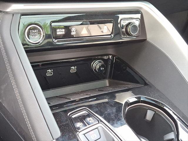 new 2025 Audi Q5 car, priced at $61,300