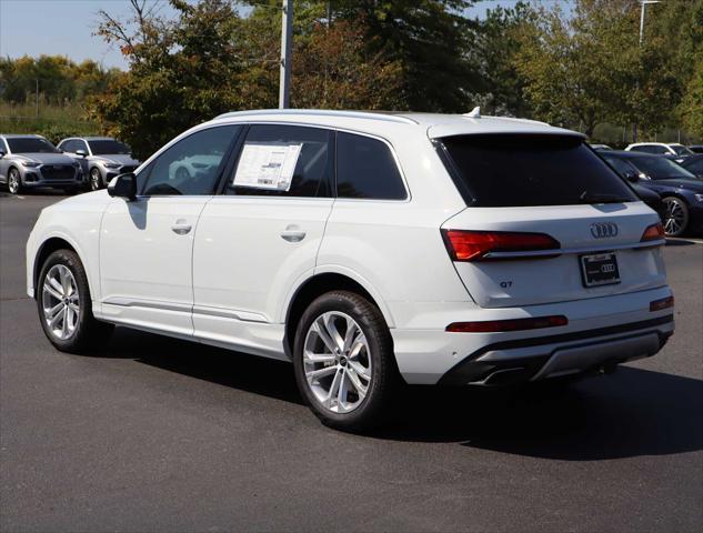 new 2025 Audi Q7 car, priced at $75,655