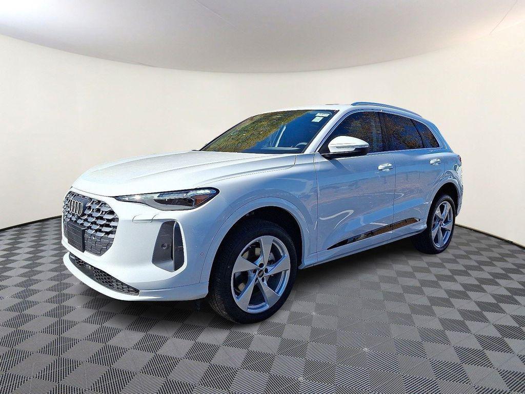 new 2025 Audi Q5 car, priced at $58,350
