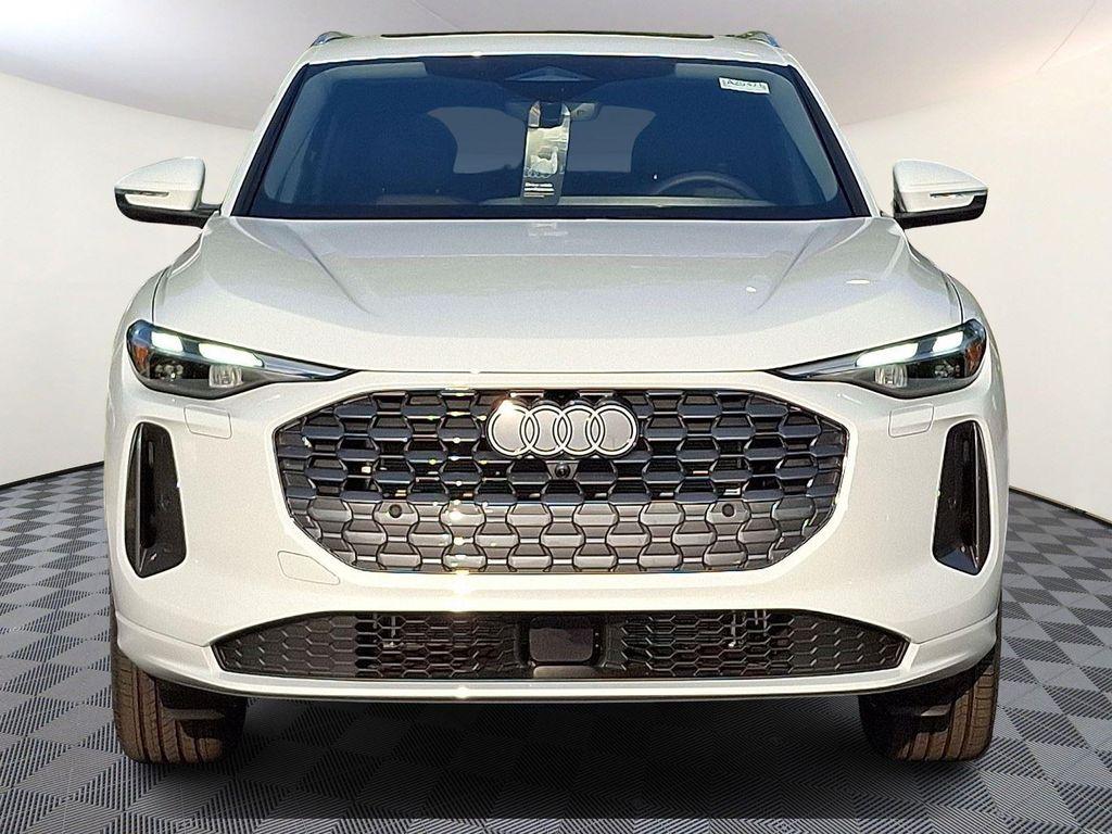 new 2025 Audi Q5 car, priced at $58,750