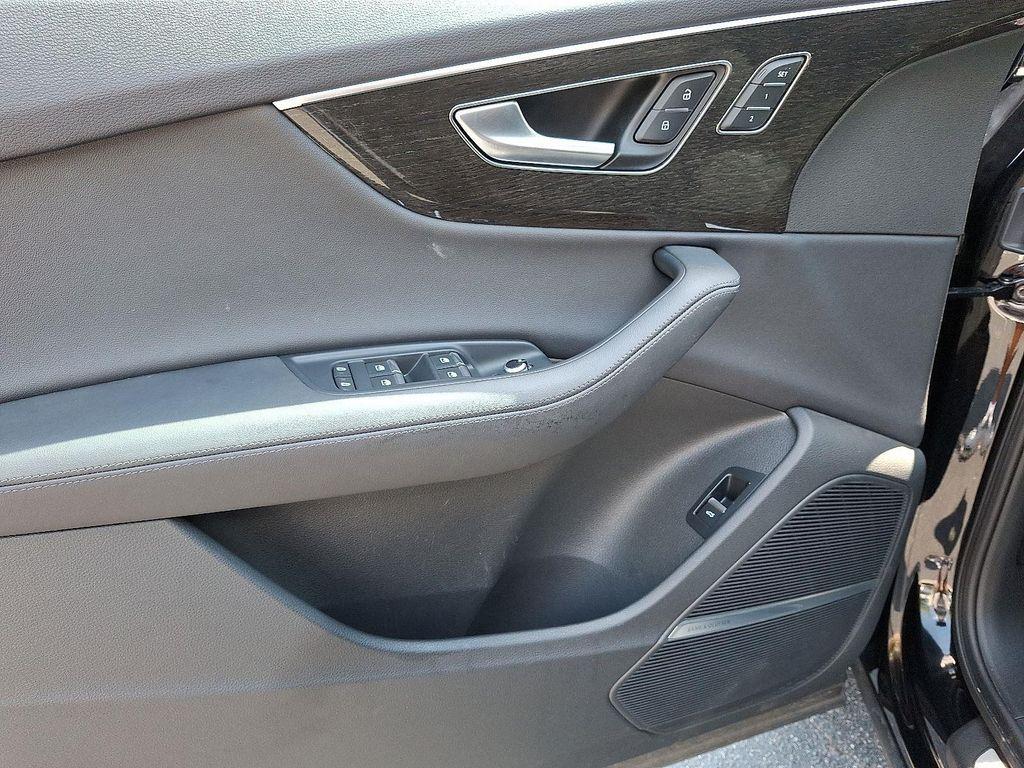 used 2023 Audi Q7 car, priced at $43,499