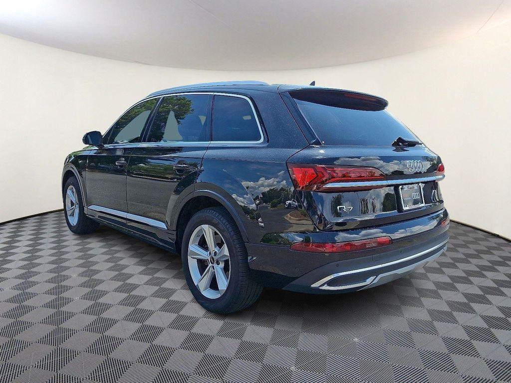 used 2023 Audi Q7 car, priced at $43,499