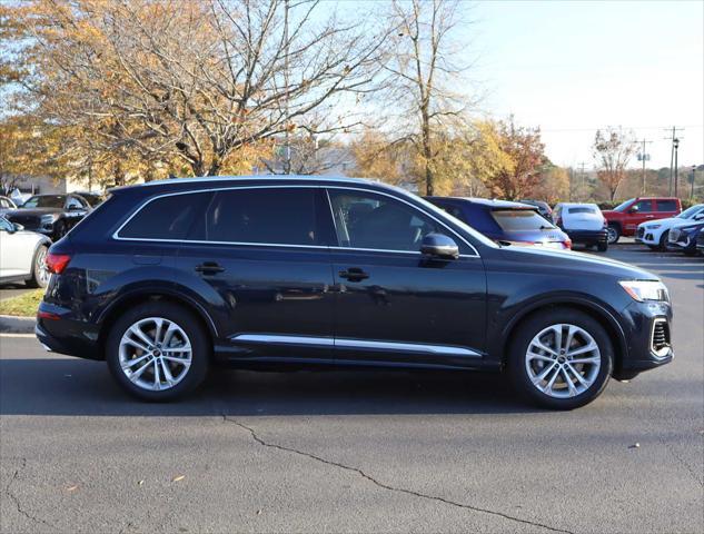 new 2025 Audi Q7 car, priced at $84,600