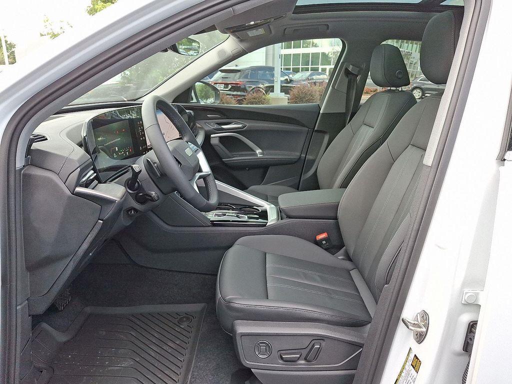 new 2025 Audi Q5 car, priced at $60,350