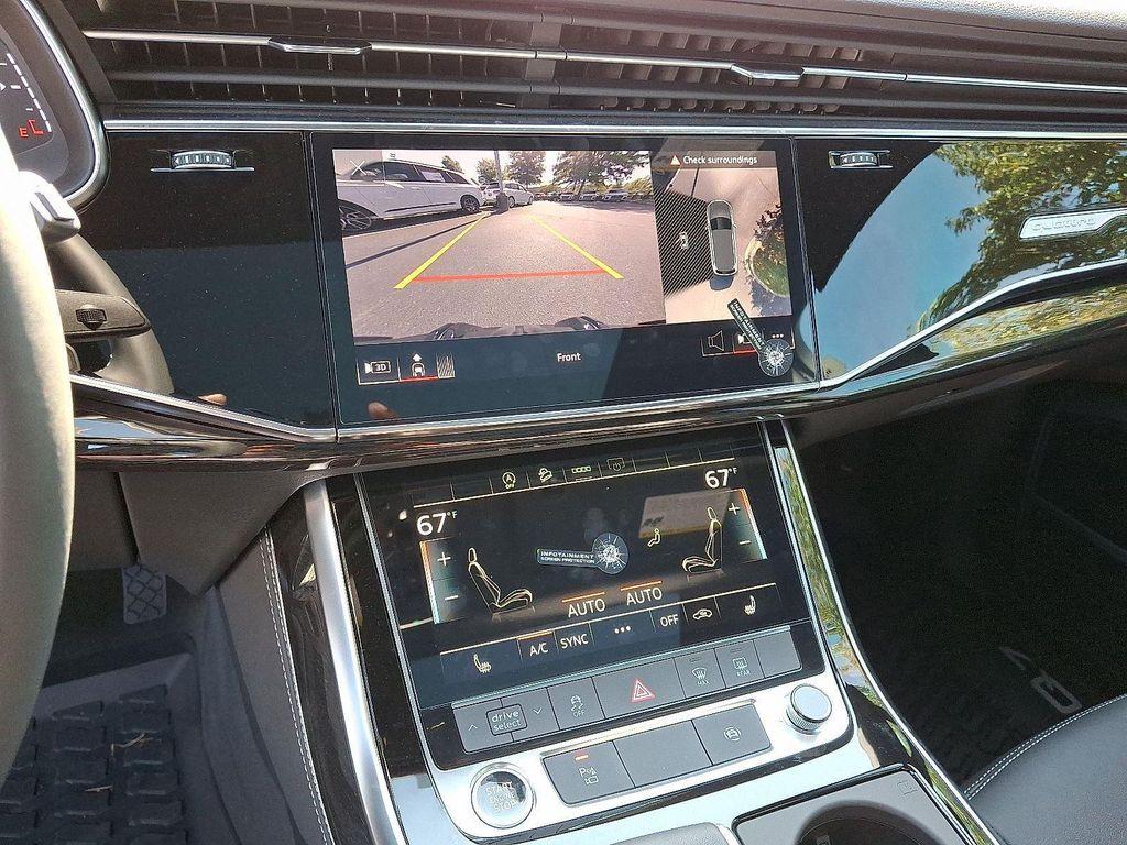 new 2025 Audi Q7 car, priced at $75,450