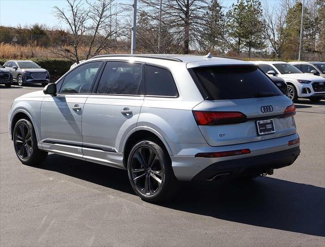 new 2025 Audi Q7 car, priced at $72,450