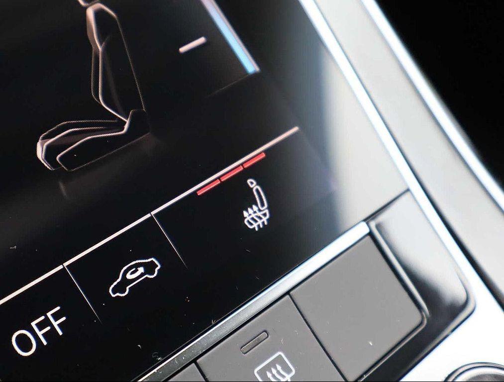 new 2025 Audi Q8 car, priced at $75,865