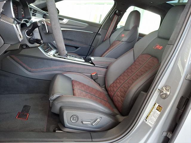 new 2025 Audi RS 6 Avant car, priced at $150,320
