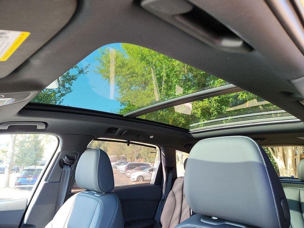 used 2025 Audi Q7 car, priced at $60,657