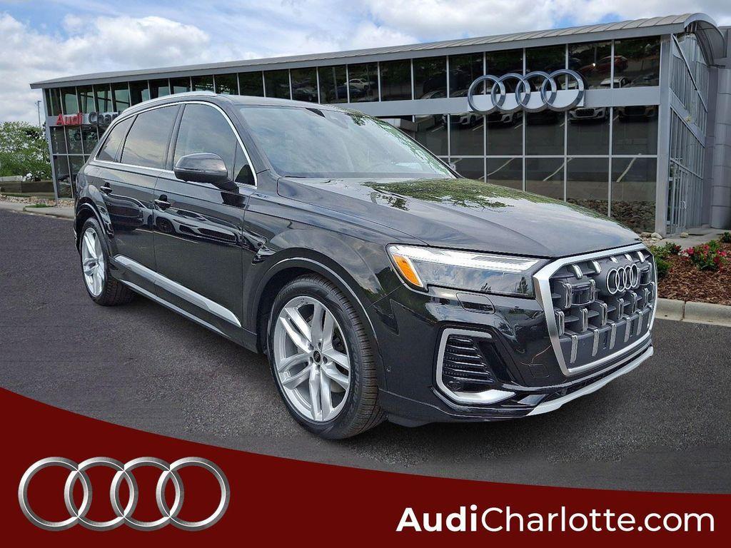 new 2025 Audi Q7 car, priced at $70,705