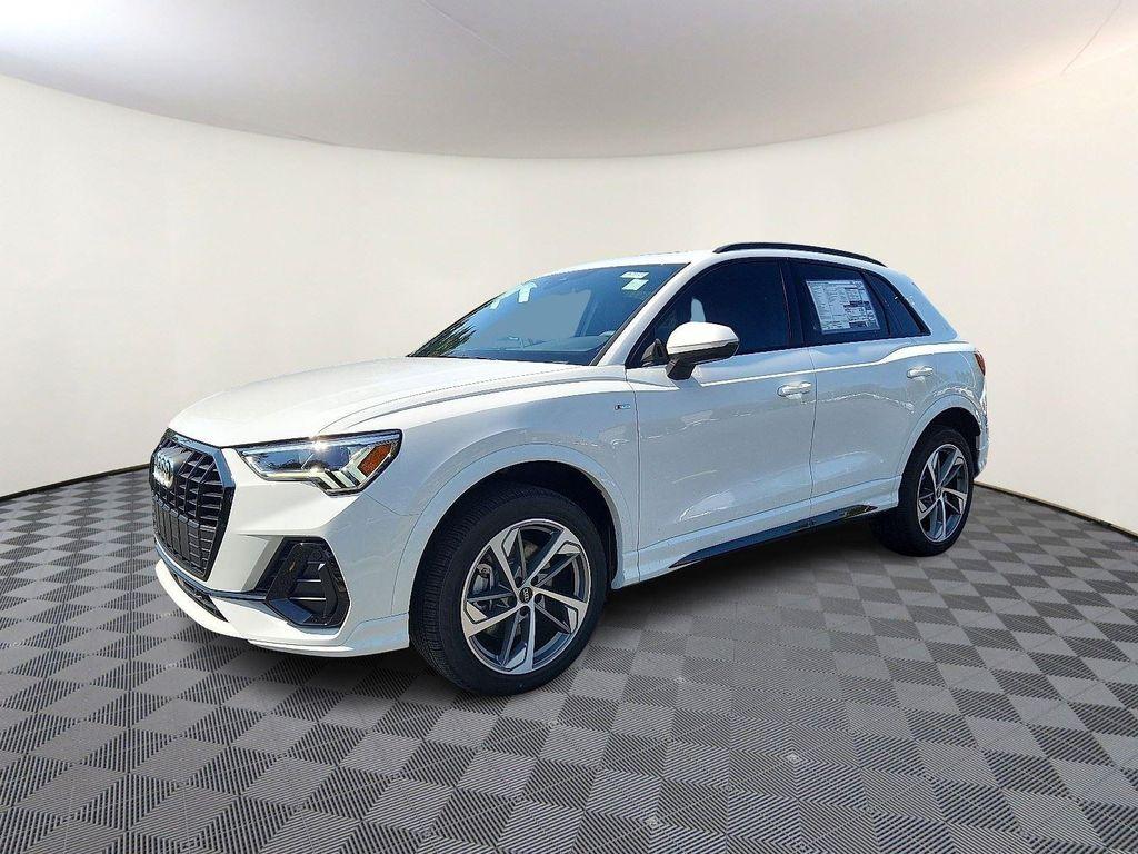 new 2025 Audi Q3 car, priced at $41,965