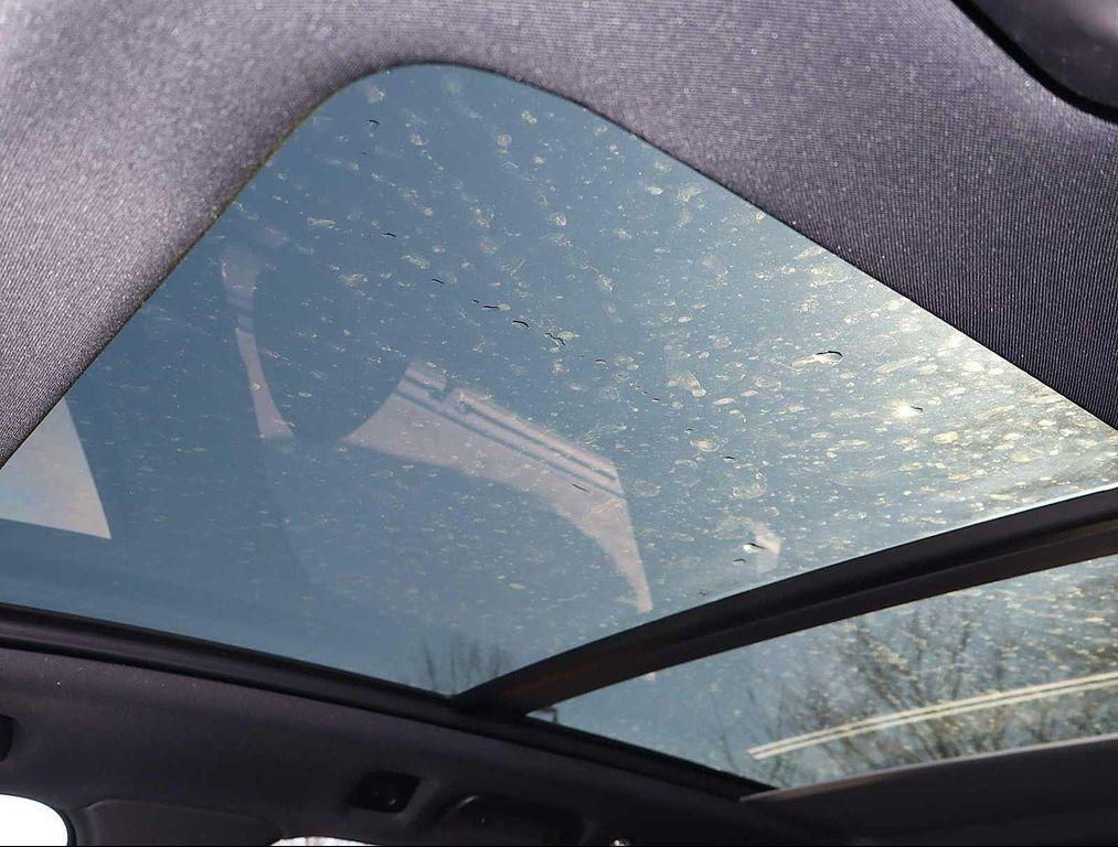 new 2025 Audi Q7 car, priced at $75,505