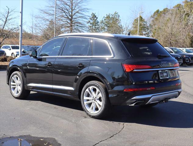 new 2025 Audi Q7 car, priced at $75,650