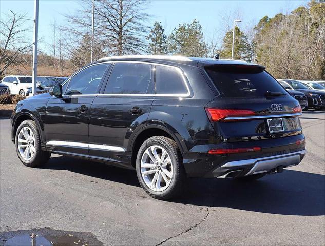 new 2025 Audi Q7 car, priced at $74,005