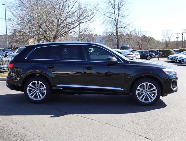 new 2025 Audi Q7 car, priced at $75,650