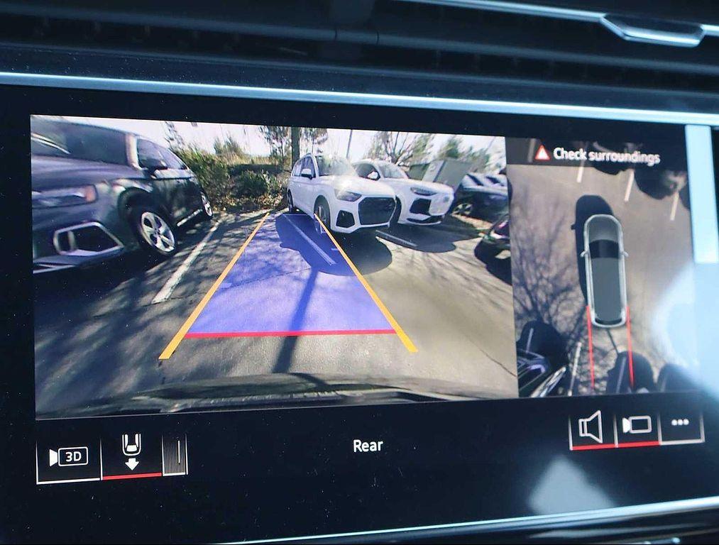 new 2025 Audi Q7 car, priced at $75,505