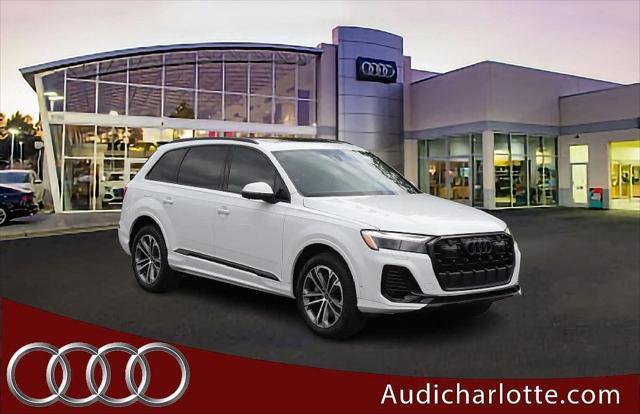 new 2025 Audi Q7 car, priced at $70,955