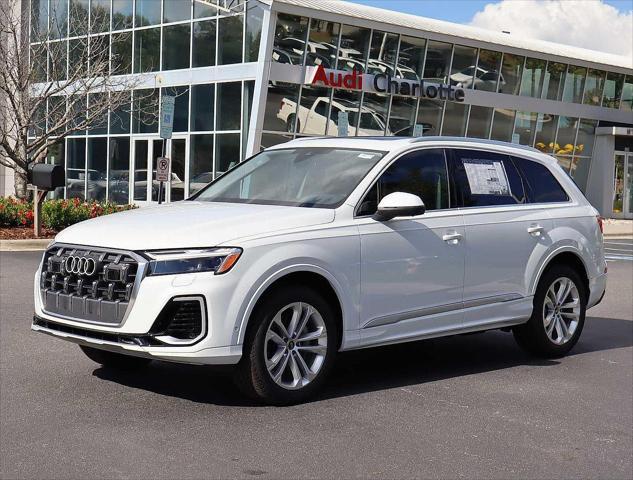 new 2025 Audi Q7 car, priced at $72,655