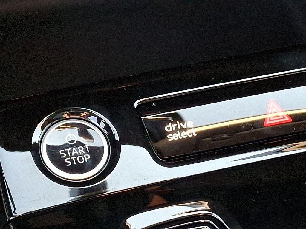 new 2025 Audi Q6 e-tron car, priced at $69,265