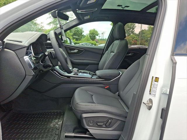 new 2025 Audi Q7 car, priced at $71,950