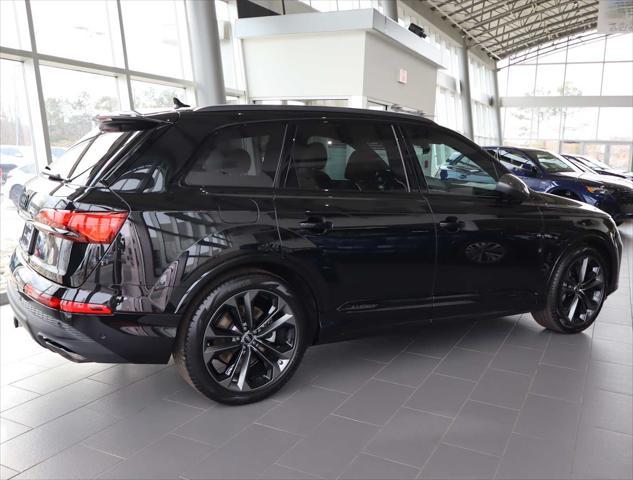 new 2025 Audi Q7 car, priced at $84,455