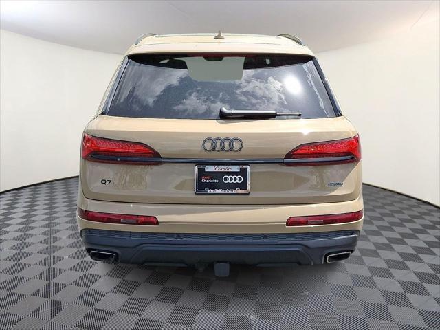 new 2025 Audi Q7 car, priced at $74,970