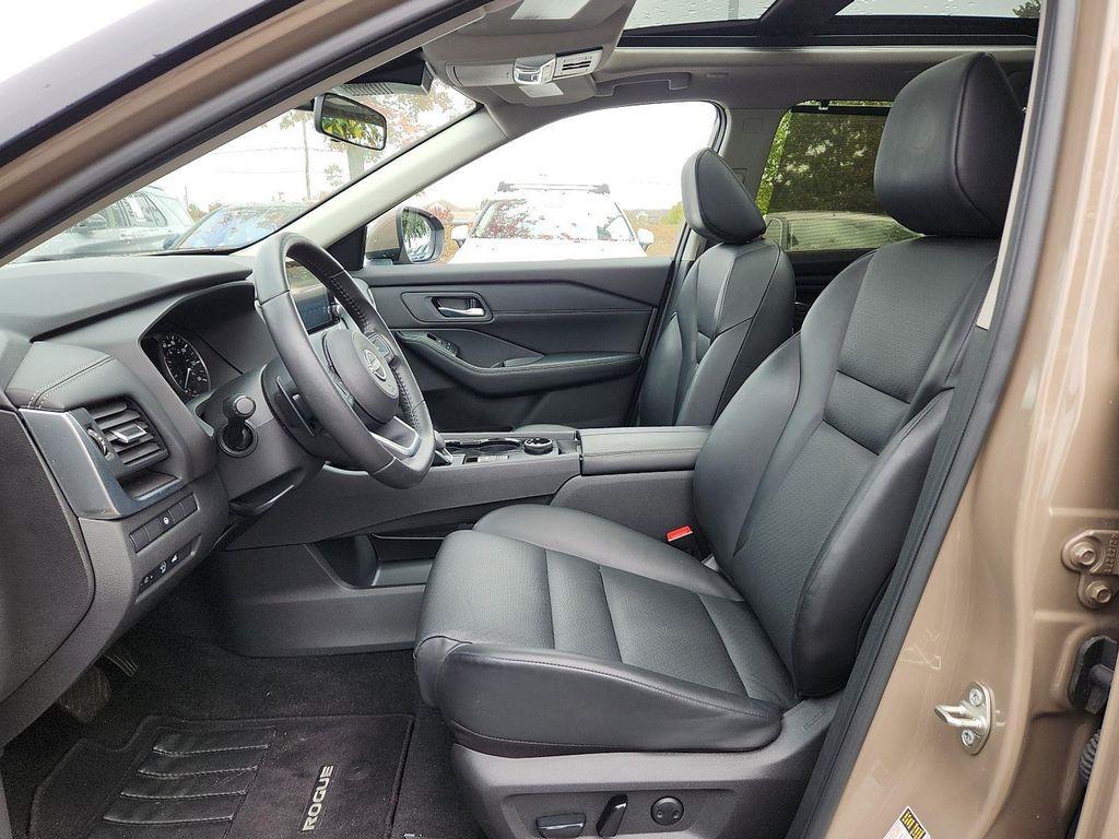 used 2024 Nissan Rogue car, priced at $24,097