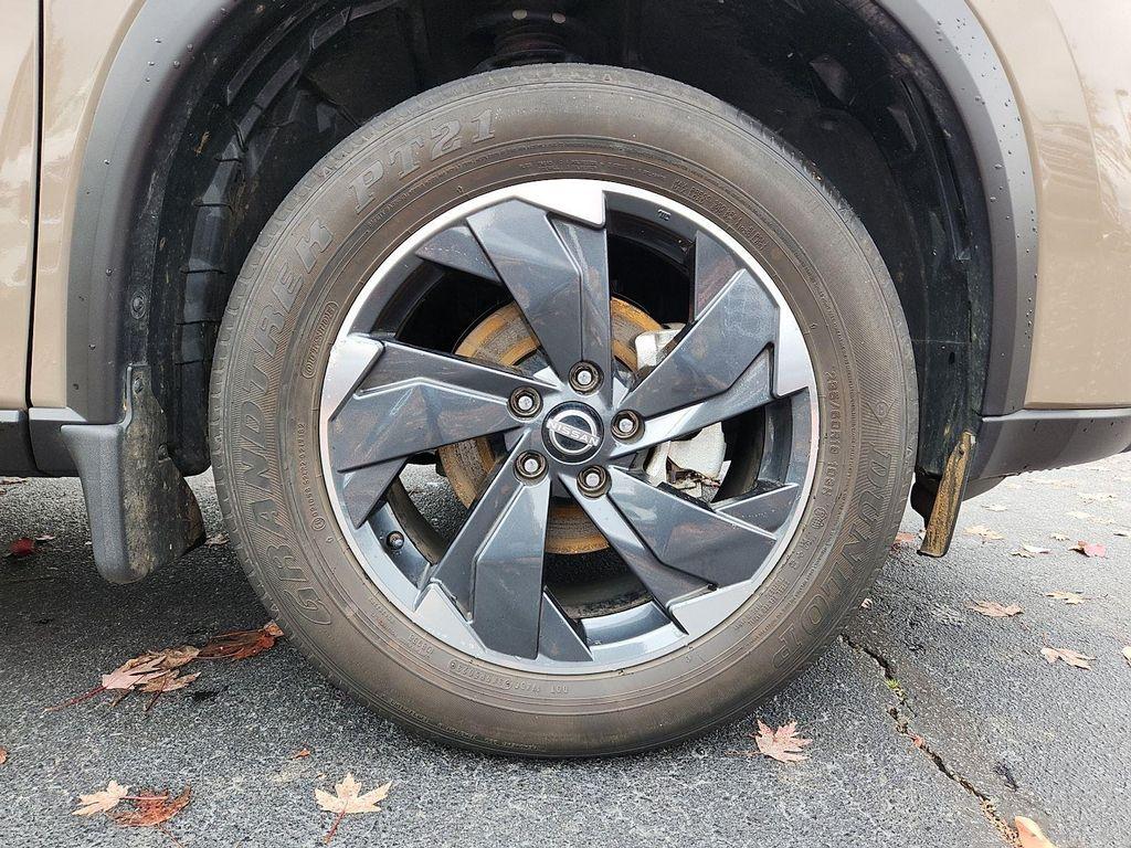 used 2024 Nissan Rogue car, priced at $24,097