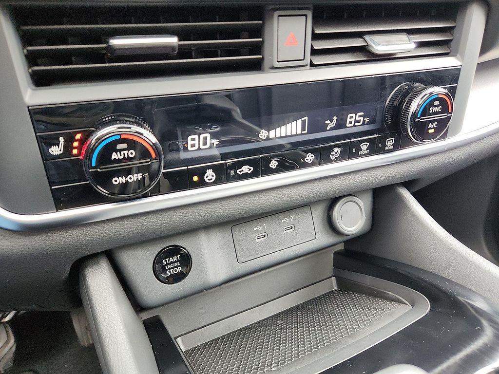 used 2024 Nissan Rogue car, priced at $24,097