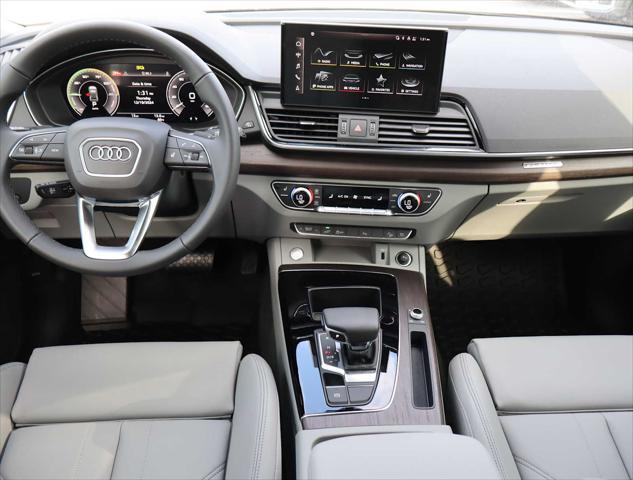 new 2025 Audi Q5 car, priced at $62,800