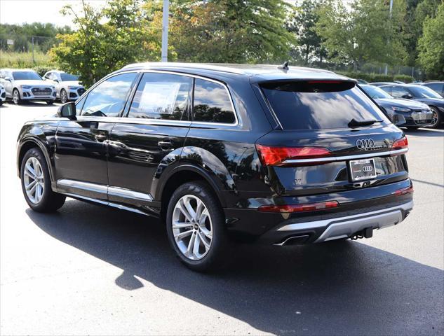 new 2025 Audi Q7 car, priced at $75,655