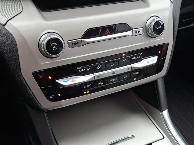 used 2023 Ford Explorer car, priced at $32,986