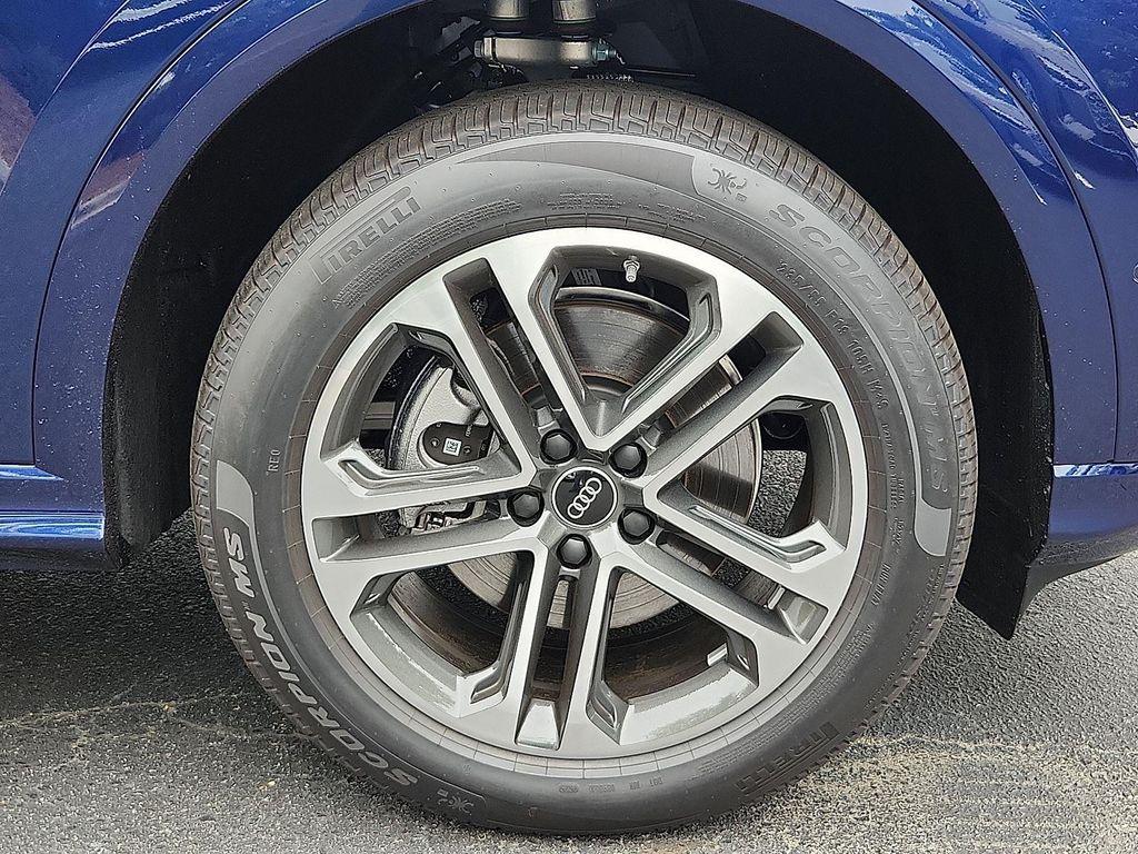new 2025 Audi Q5 car, priced at $57,775