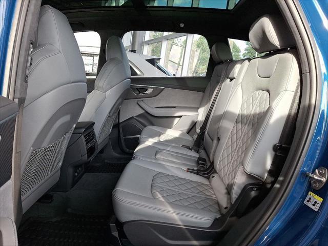 new 2025 Audi SQ7 car, priced at $102,120
