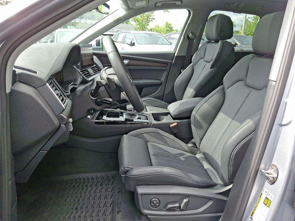 used 2025 Audi Q5 car, priced at $50,987