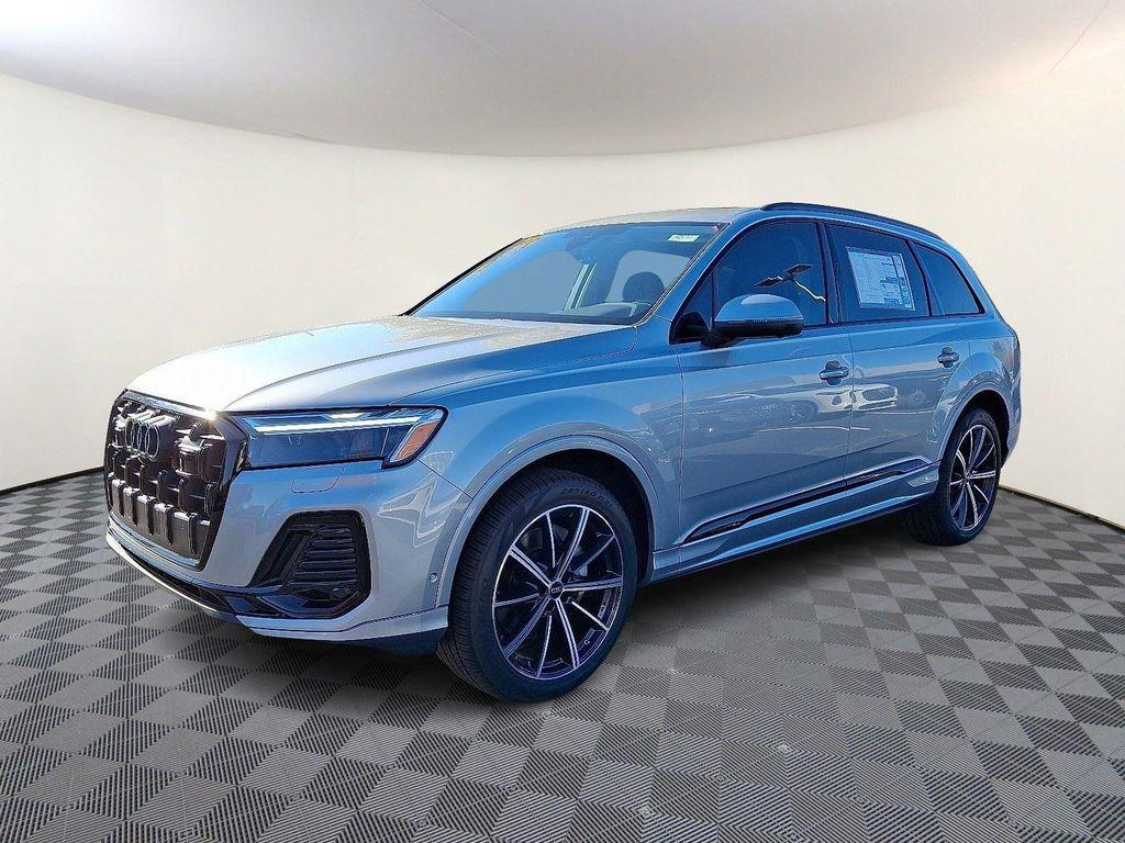 new 2025 Audi Q7 car, priced at $69,675