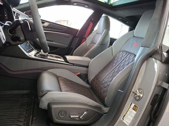 new 2025 Audi S7 car, priced at $109,305